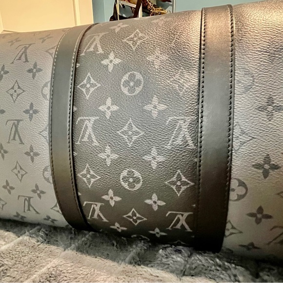 Keepall 50 black and gray. Like new condition,. Perfect addition to collection!! - Picture 4 of 16